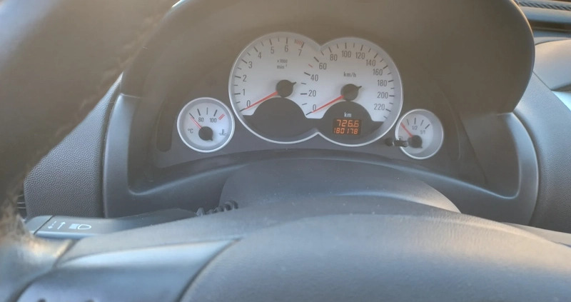 Opel Corsa cena 6500 przebieg: 180178, rok produkcji 2006 z Częstochowa małe 121